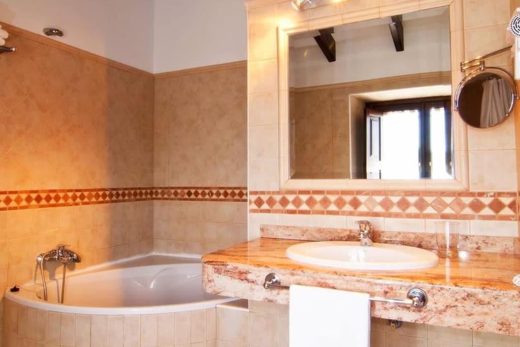 Son Perxa In Petra Villa